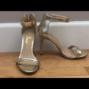 Lulu’s Heels